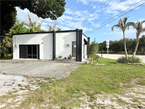 Photo of 8496 US Highway 1 Highway, Vero Beach, FL 32967 (MLS # 298593)