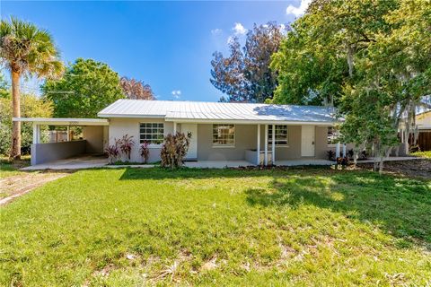 2016 50th Avenue Vero Beach FL 32966