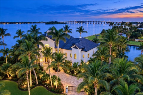 Photo of 1 Sailfish Road, Vero Beach, FL 32960 (MLS # 300142)
