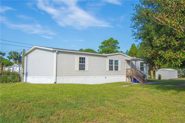 12980 80TH AVE, SEBASTIAN, FL 32958 - Image 31d65e6af81491c7fd2f3a003d989b19/1179755269