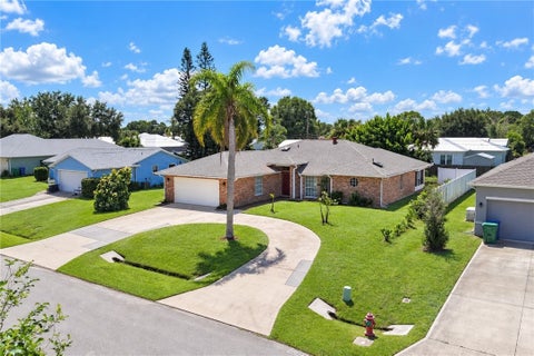 1037 Topsail Lane, Sebastian, FL 32958