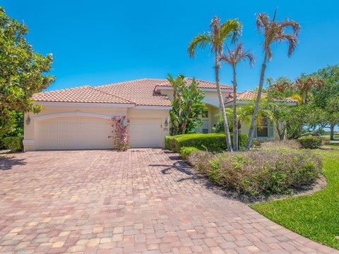 5450 Camino Real Lane, Vero Beach, FL 32967