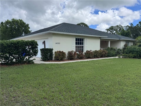 3 beds bed, 2 baths bath property at 14020 85th Street, Fellsmere, FL 32948