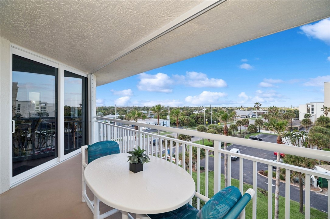 Indialantic, Florida 32903, United States, 3 Bedrooms Bedrooms, ,2 BathroomsBathrooms,Residential,Pending,22153