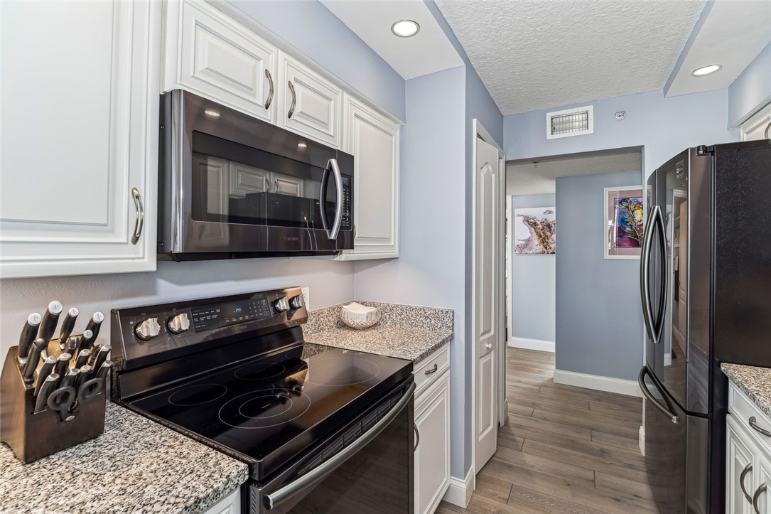 Indialantic, Florida 32903, United States, 3 Bedrooms Bedrooms, ,2 BathroomsBathrooms,Residential,Pending,22153