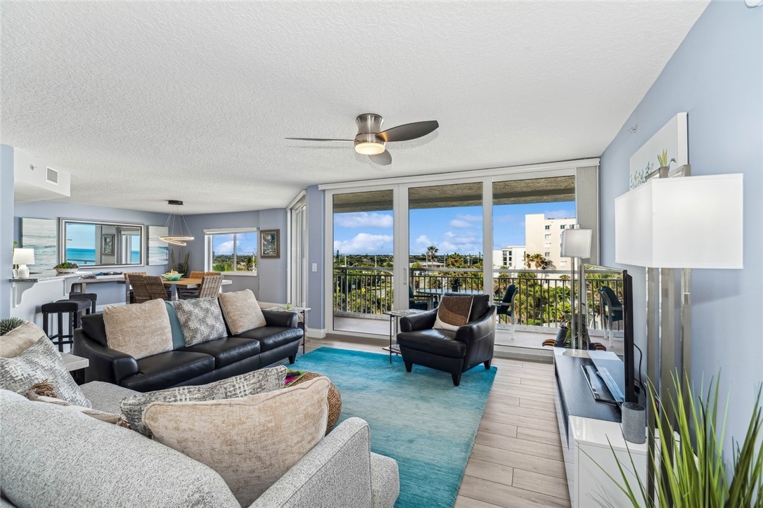 Indialantic, Florida 32903, United States, 3 Bedrooms Bedrooms, ,2 BathroomsBathrooms,Residential,Pending,22153