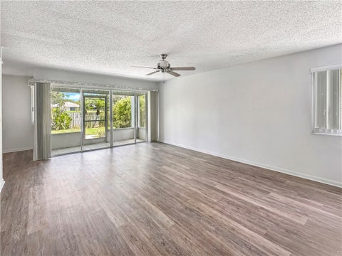 5717 Deer Run Drive 4a, Fort Pierce, FL 34951