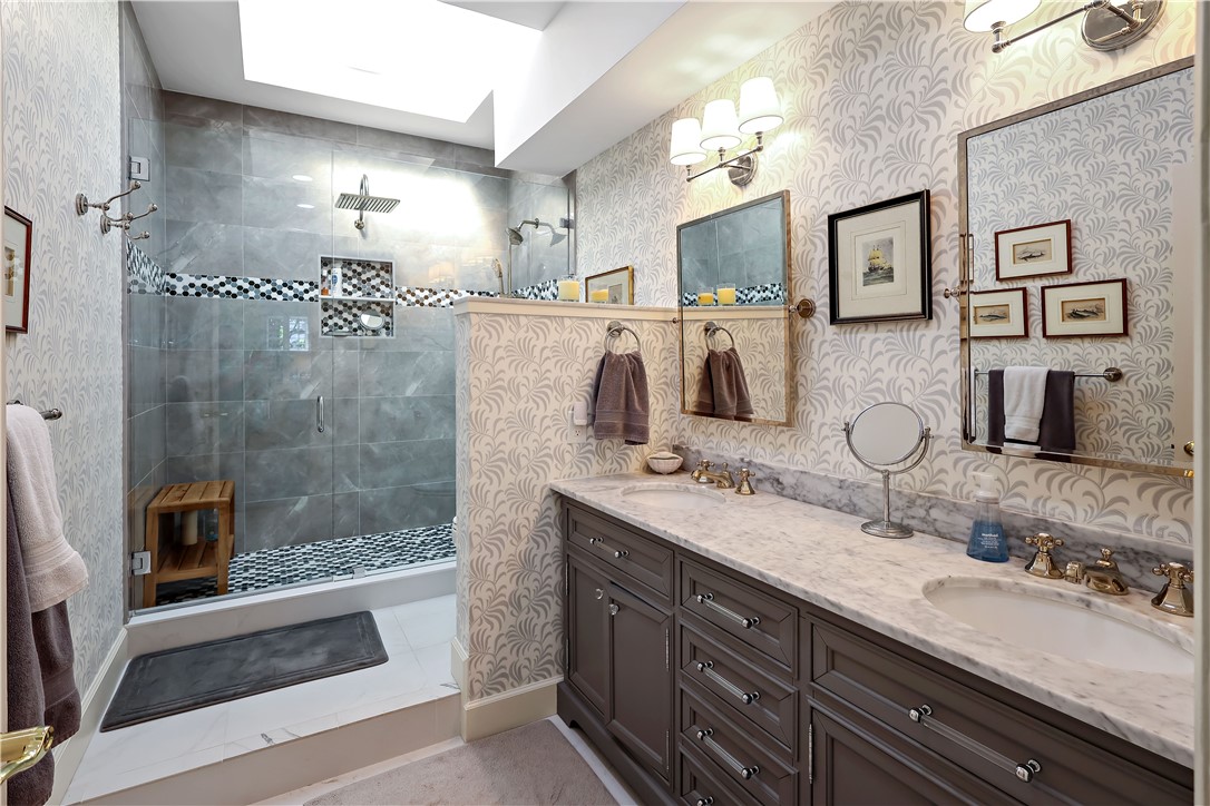 Vero Beach, Florida 32963, United States, 2 Bedrooms Bedrooms, ,2 BathroomsBathrooms,Residential,Active,224540