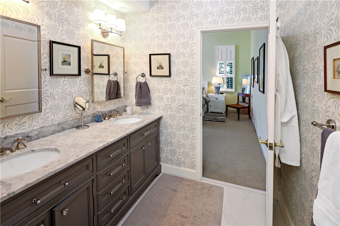 Vero Beach, Florida 32963, United States, 2 Bedrooms Bedrooms, ,2 BathroomsBathrooms,Residential,Active,224540