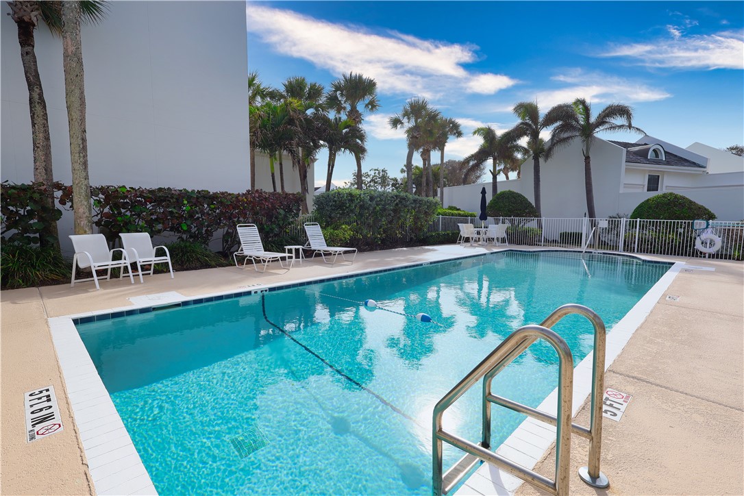 Vero Beach, Florida 32963, United States, 2 Bedrooms Bedrooms, ,2 BathroomsBathrooms,Residential,Active,224540