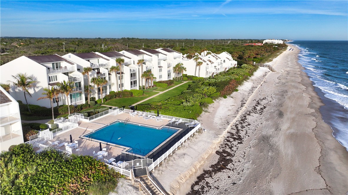 Vero Beach, Florida 32963, United States, 2 Bedrooms Bedrooms, ,2 BathroomsBathrooms,Residential,Active,224540