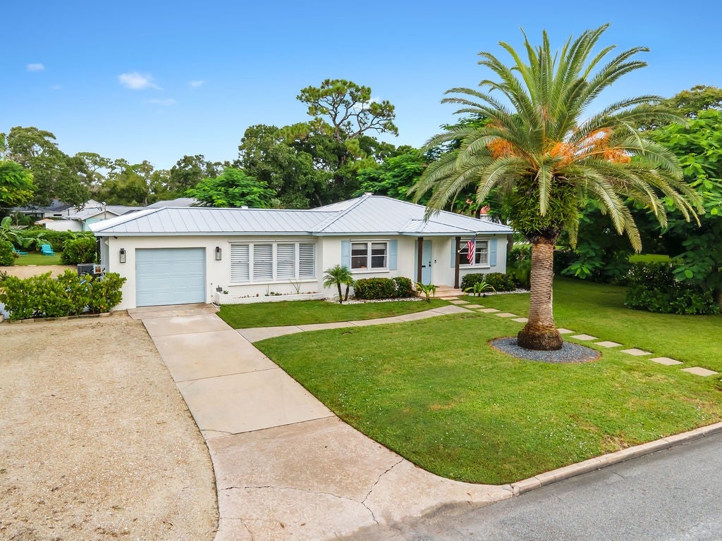 2041 Buena Vista Boulevard, Vero Beach