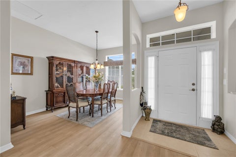 5475 Temple Terrace Sw, Vero Beach, FL 32968