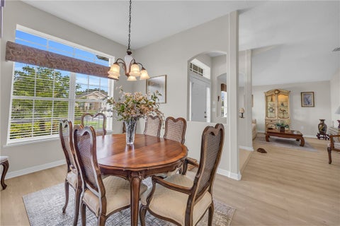 5475 Temple Terrace Sw, Vero Beach, FL 32968