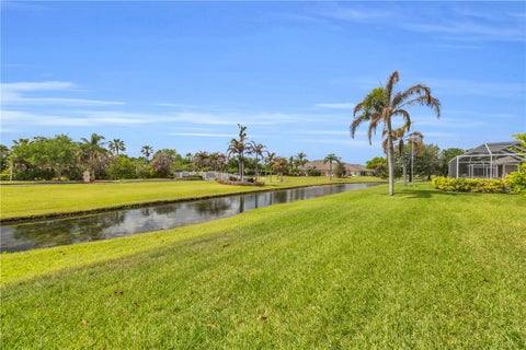 5475 Temple Terrace Sw, Vero Beach, FL 32968
