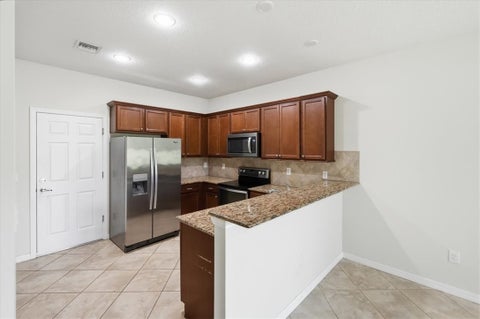 1069 Normandie Way, Vero Beach, FL 32960