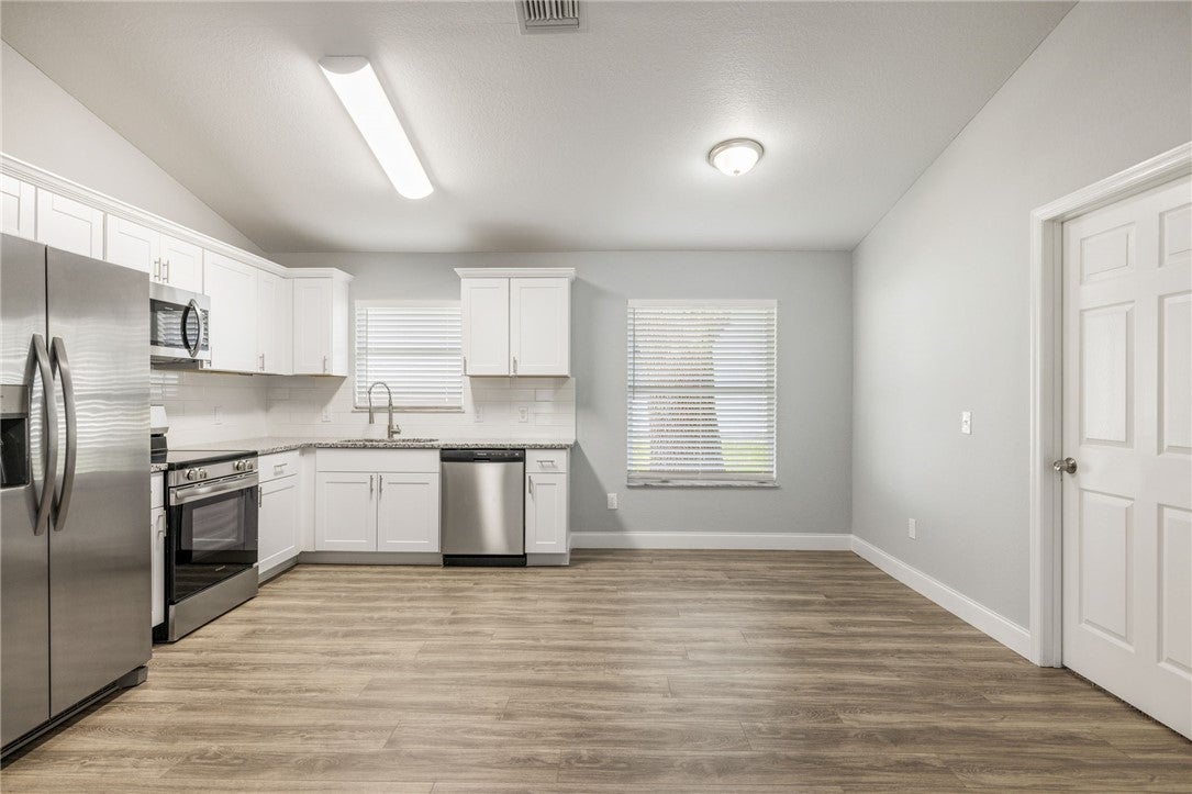 240 12th Street SW