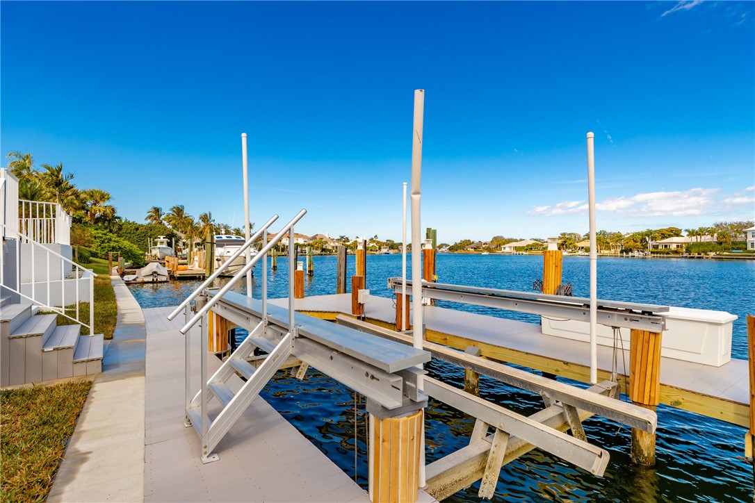 185 Springline Drive