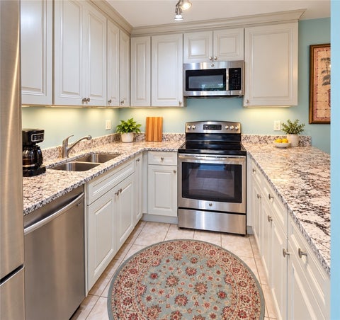 1170 6th Avenue 9d, Vero Beach, FL 32960