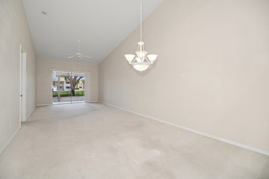 Indian Harbour Beach, Florida 32937, United States, 3 Bedrooms Bedrooms, ,3 BathroomsBathrooms,Residential,Active,158001