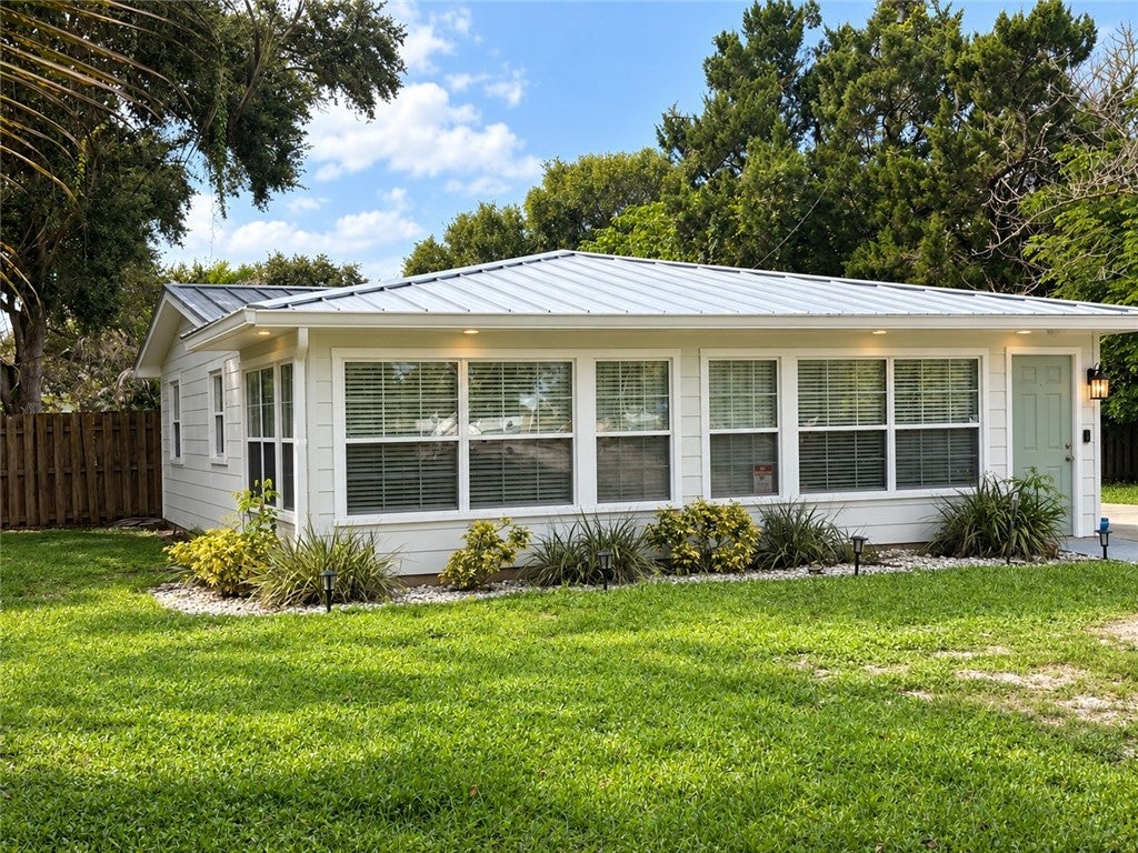 3975 1st Street Sw, Vero Beach