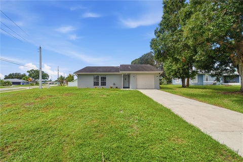 801 Cody Avenue, Sebastian, FL 32958