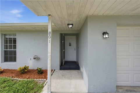 801 Cody Avenue, Sebastian, FL 32958