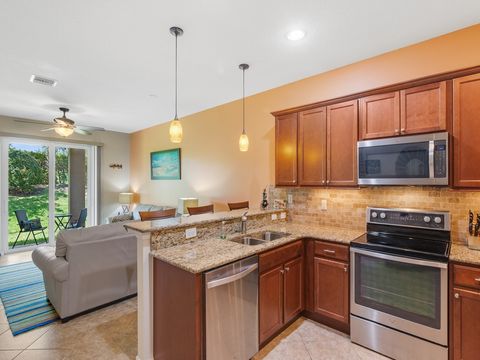 1073 Normandie Way Vero Beach FL 32960