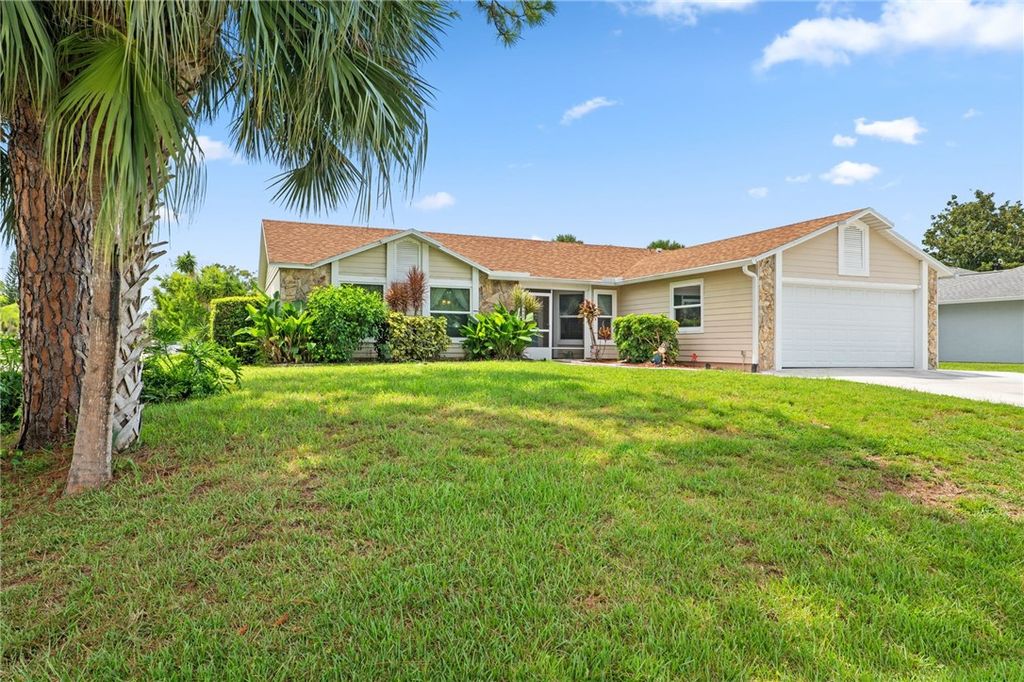 Photo of 1491 Abbott Lane, Sebastian, FL 32958 (MLS # 290758)
