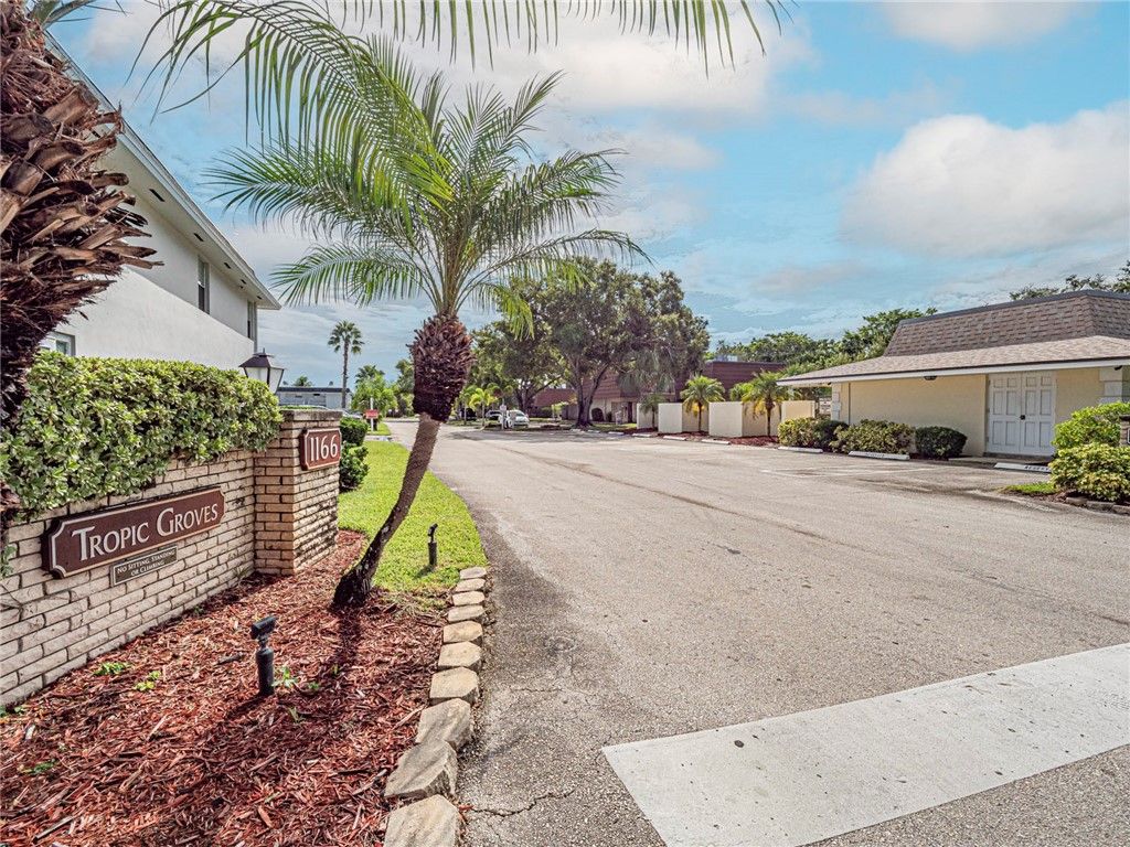 Photo of 1166 6th Avenue #21D, Vero Beach, FL 32960 (MLS # 291687)