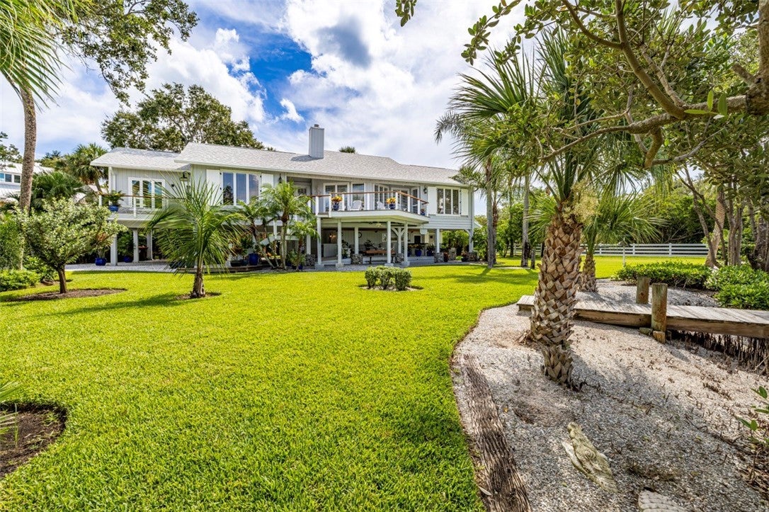 375 Cathedral Oaks Drive
