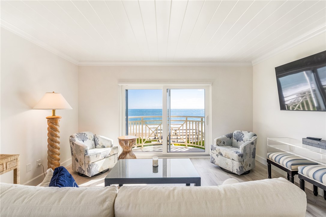 400 Beach Road 246