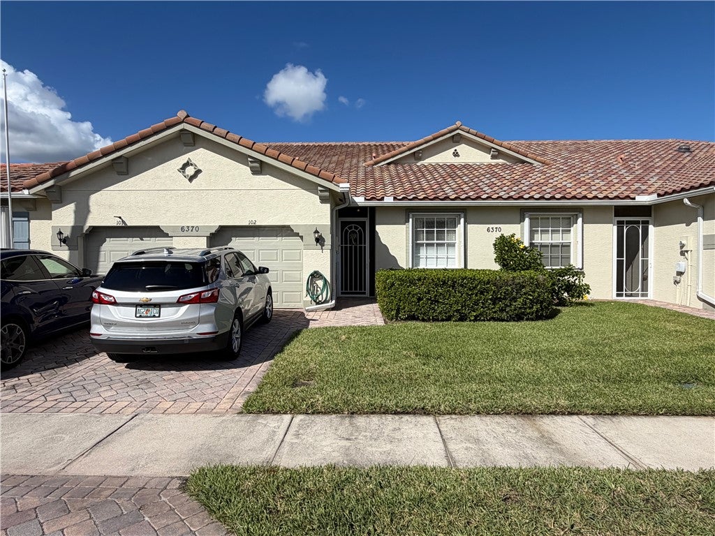 6370 Oxford Circle 102B