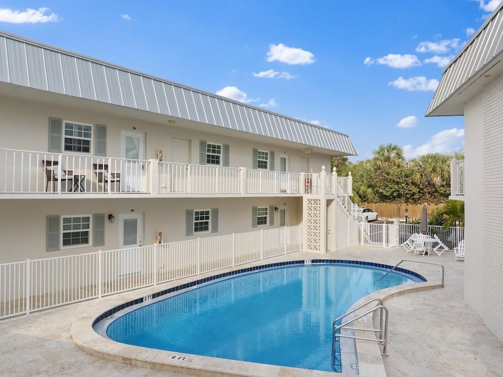 Photo of 900 Jasmine Lane #10A, Vero Beach, FL 32963 (MLS # 291744)