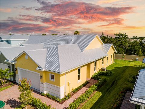 2005 Bridgepointe Circle 99 Vero Beach FL 32967