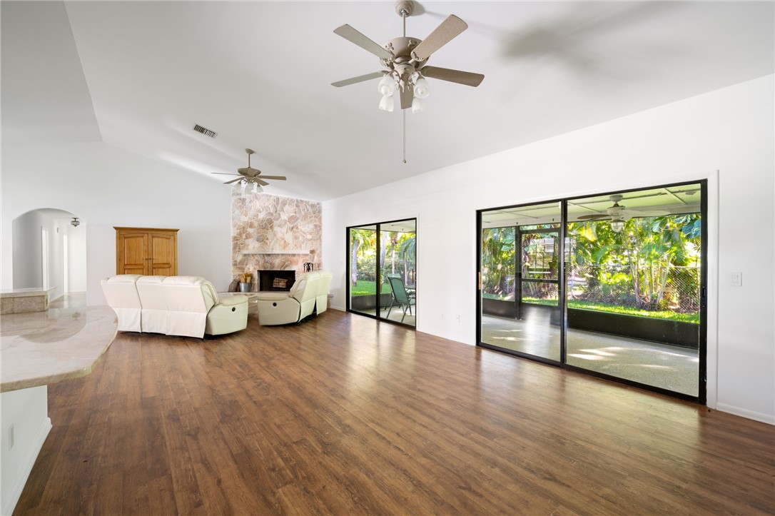 Vero Beach, Florida 32963, United States, 3 Bedrooms Bedrooms, ,4 BathroomsBathrooms,Residential,Active,30655