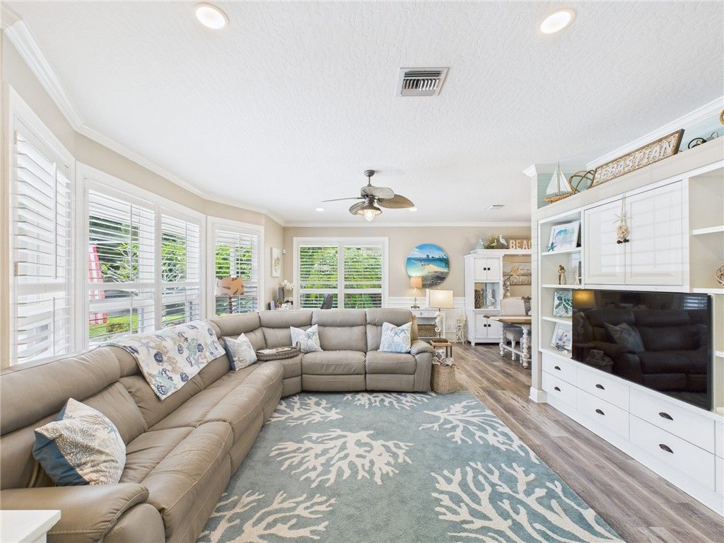 Photo of 71 Blue Island Street, Sebastian, FL 32958 (MLS # 287279)