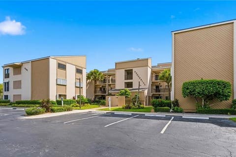 Property photo of 6165 S Mirror Lake Drive 106, Sebastian, FL 32958