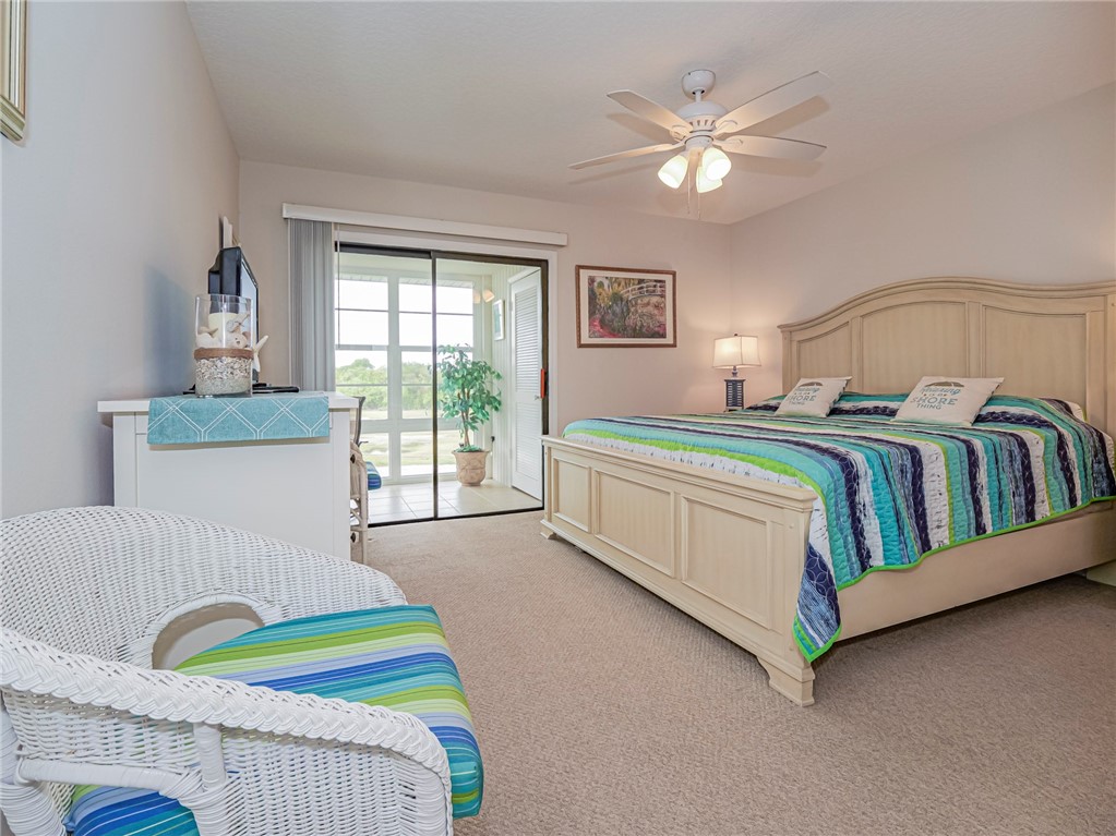 73 Royal Oak Court 207