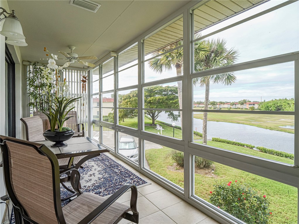 73 Royal Oak Court 207