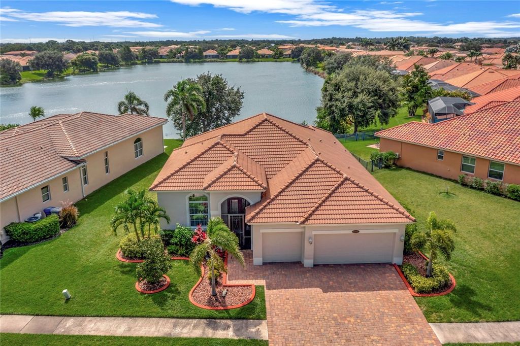 Photo of 1784 Belmont Circle SW, Vero Beach, FL 32968 (MLS # 291784)