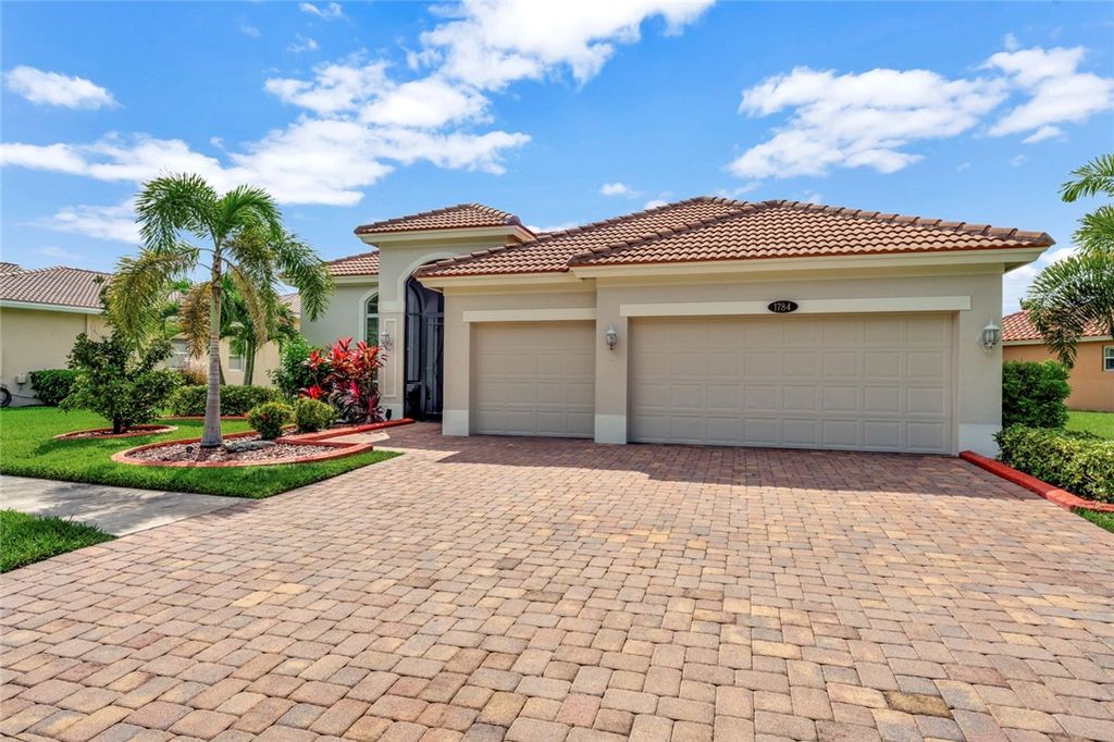 Photo of 1784 Belmont Circle SW, Vero Beach, FL 32968 (MLS # 291784)