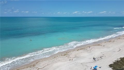 A home in Hutchinson Island