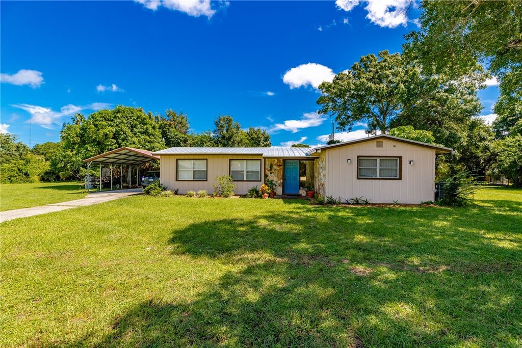 Photo of 7546 59th Avenue, Vero Beach, FL 32967 (MLS # 291358)