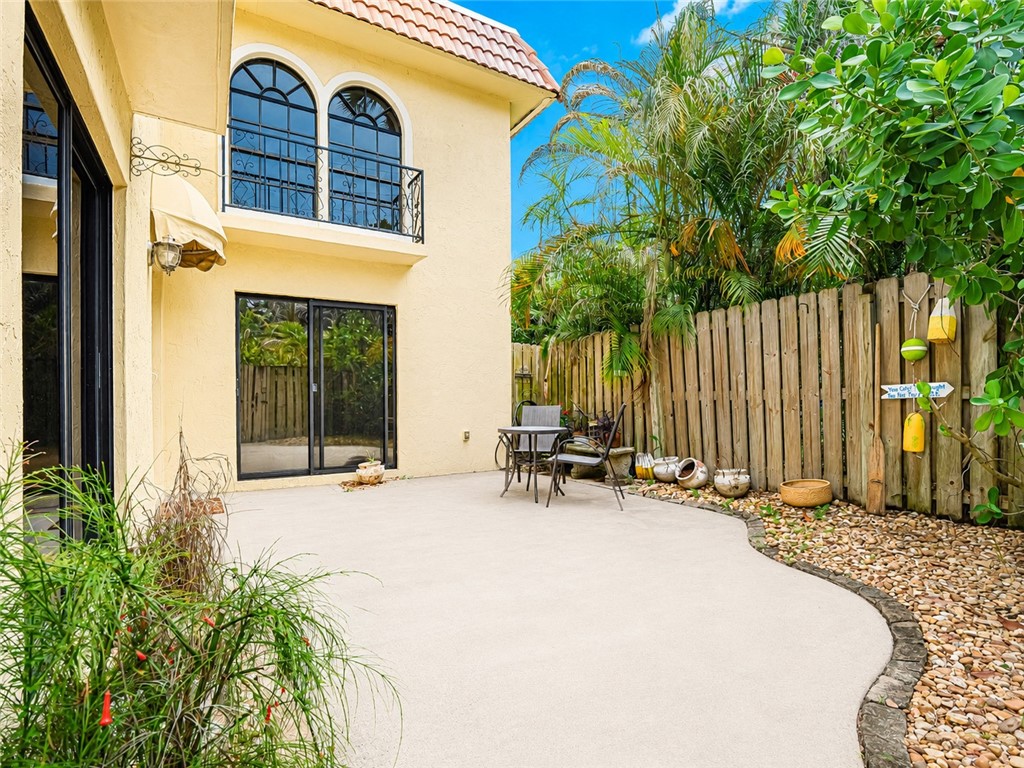 1001 Royal Palm Boulevard a