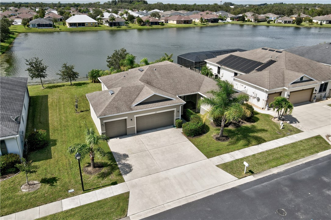 Sebastian, Florida 32958, United States, 3 Bedrooms Bedrooms, ,2 BathroomsBathrooms,Residential,Pending,36295