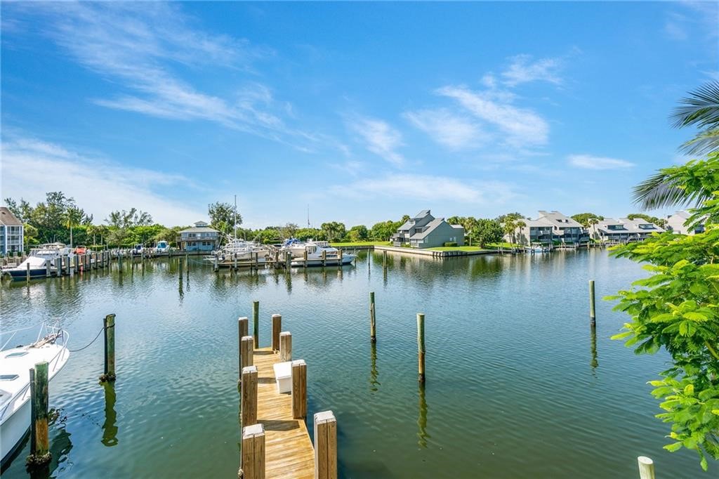 2115 Windward Way 201