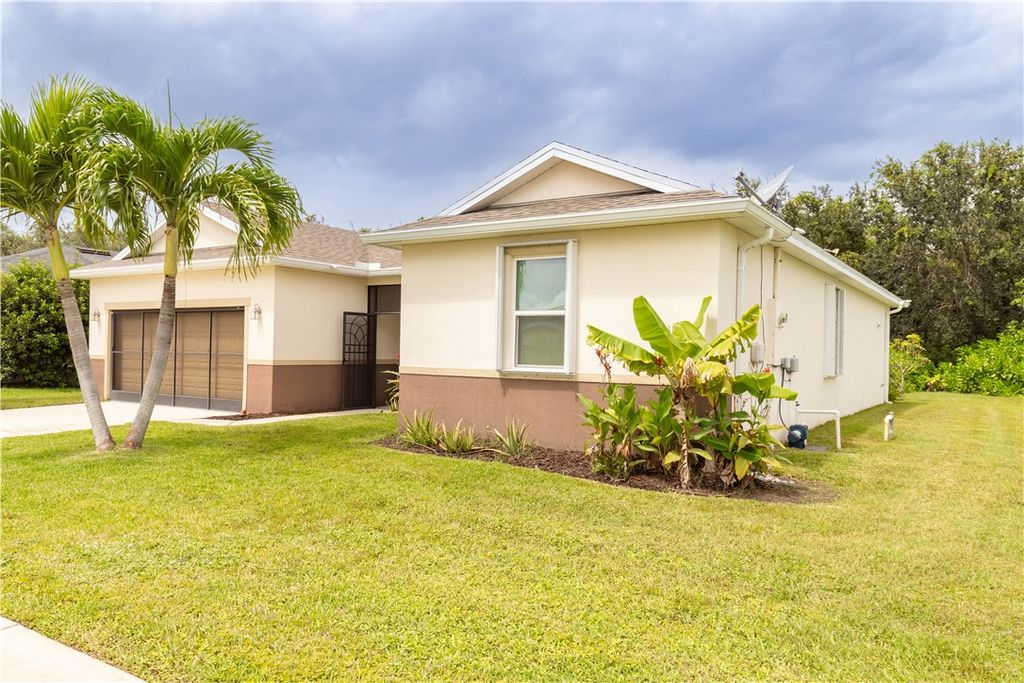Photo of 108 Port Royal Court, Sebastian, FL 32958 (MLS # 291263)