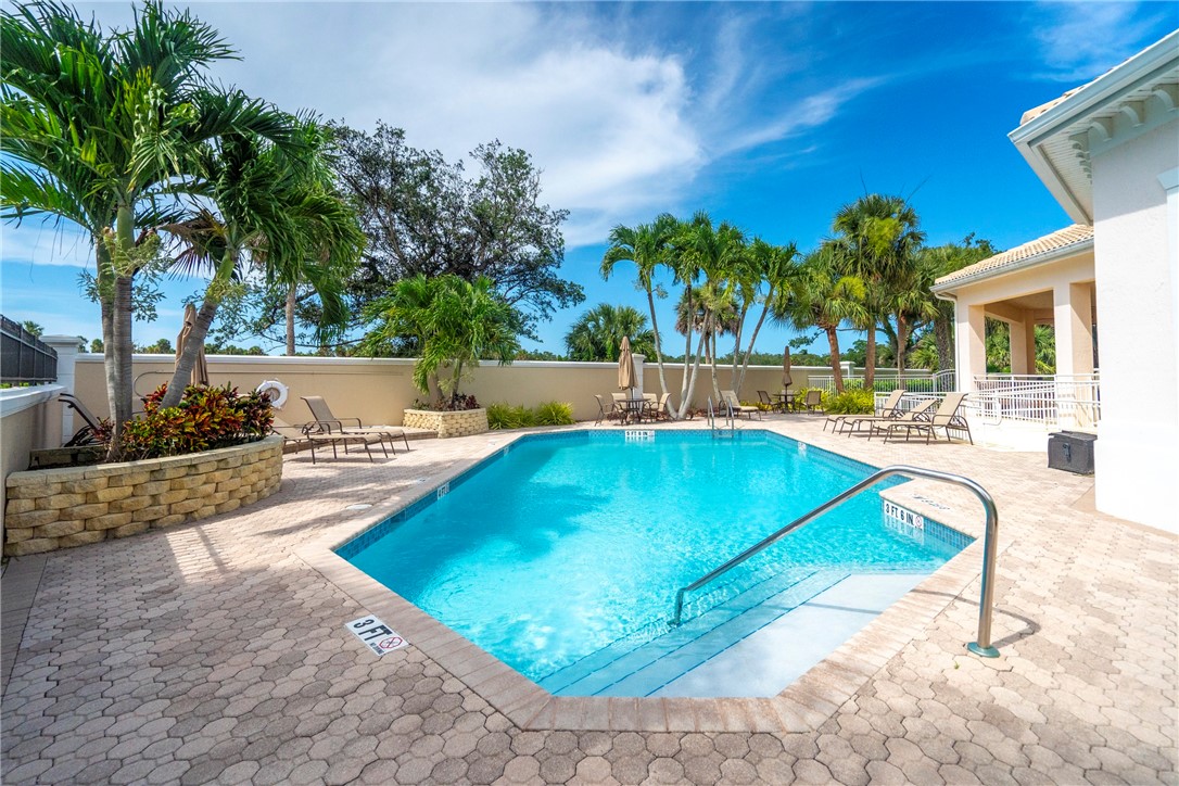Vero Beach, Florida 32963, United States, 2 Bedrooms Bedrooms, ,2 BathroomsBathrooms,Residential,Active,165657