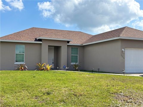 1916 19th Avenue SW Vero Beach FL 32962